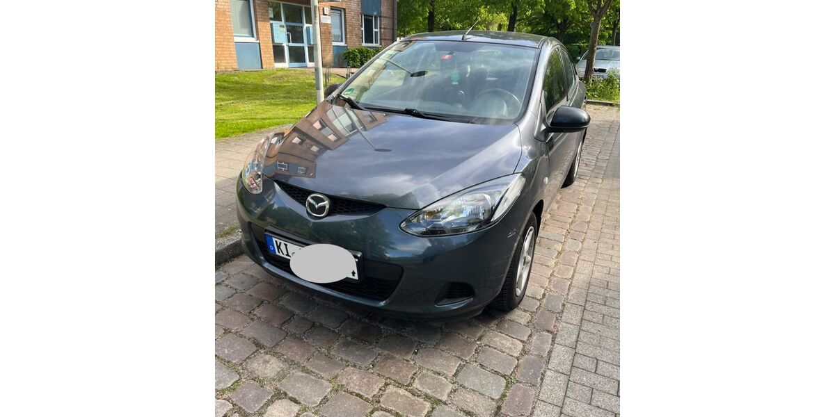 Mazda 2 202.340 km 2.800 &euro; Kiel 24109