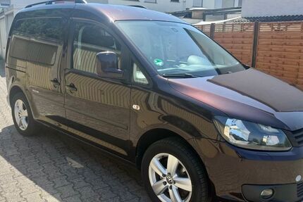 VW Caddy 172.000 km 8.900 &euro; Lämmerspiel 63165