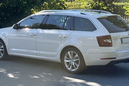 Skoda Octavia 100.030 km 14.500 &euro; Pfaffengrün 08233