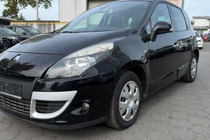 Renault Scenic 147.000 km 1.699 &euro; Elz 65604