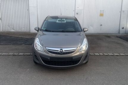 Opel Corsa 112.000 km 2.950 &euro; Erbach 89155