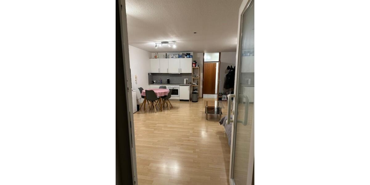 Erdgeschoßwohnung Stuttgart Vaihingen - 1 Zimmer, 39 m&sup2;, 600&euro; | Angebot:25047405