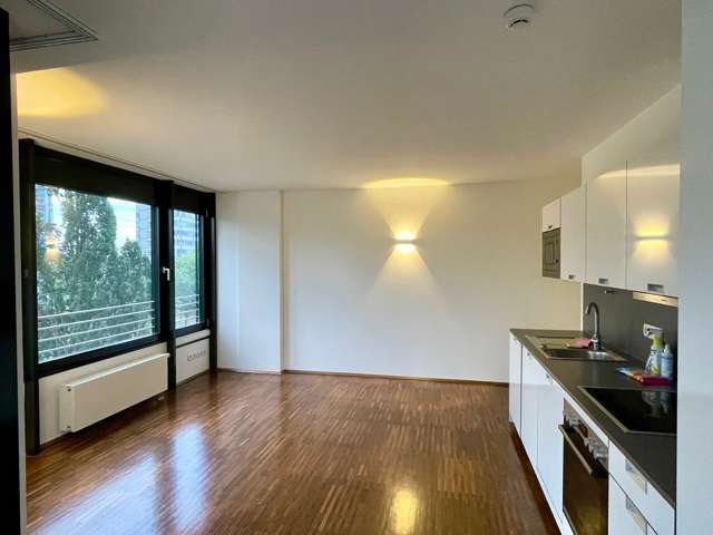 Etagenwohnung Frankfurt Niederrad - 1.5 Zimmer, 57 m&sup2;, 975&euro; | Angebot:26866150