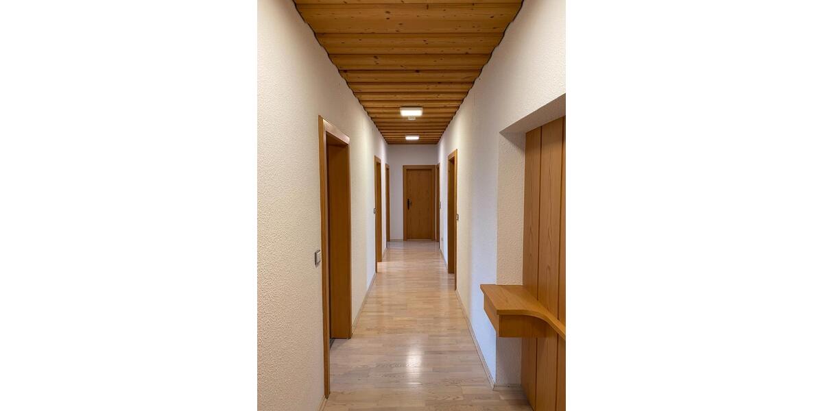 Etagenwohnung Biessenhofen - 4 Zimmer, 99 m&sup2;, 1.050&euro; | Angebot:26278735