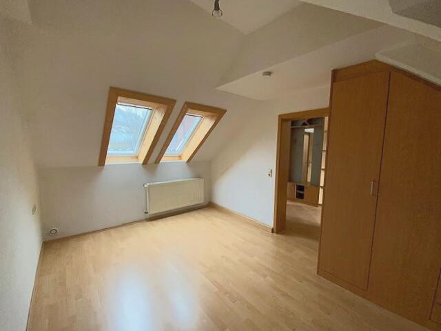 Dachgeschoßwohnung Kahla - 2 Zimmer, 65 m&sup2;, 510&euro; | Angebot:24876941