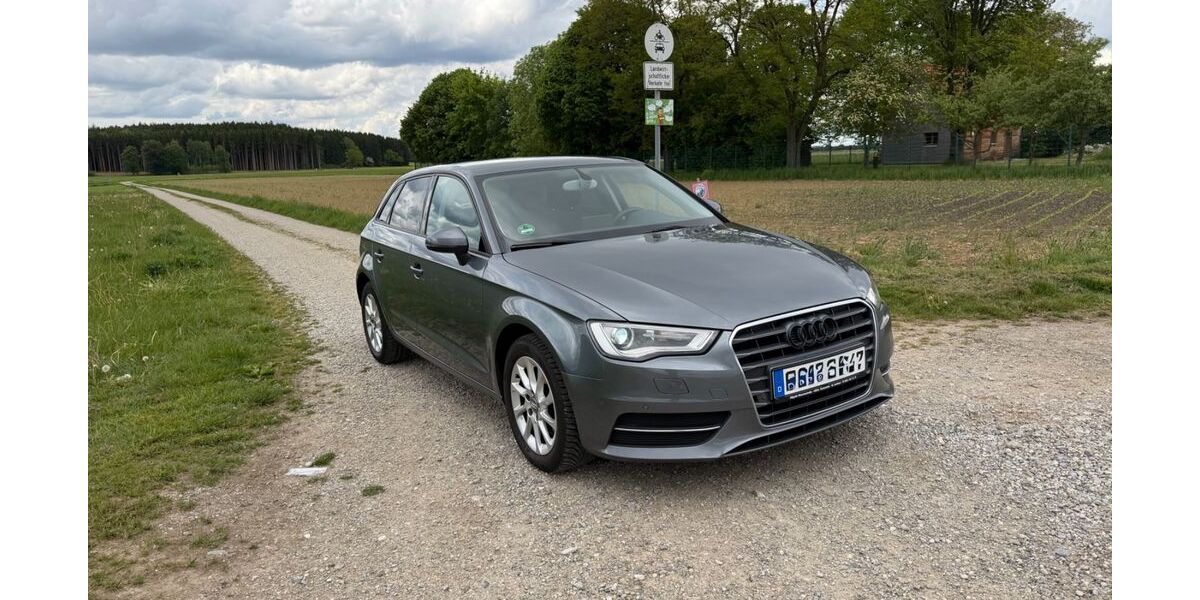 Audi A3 170.000 km 9.990 &euro; germering 82110