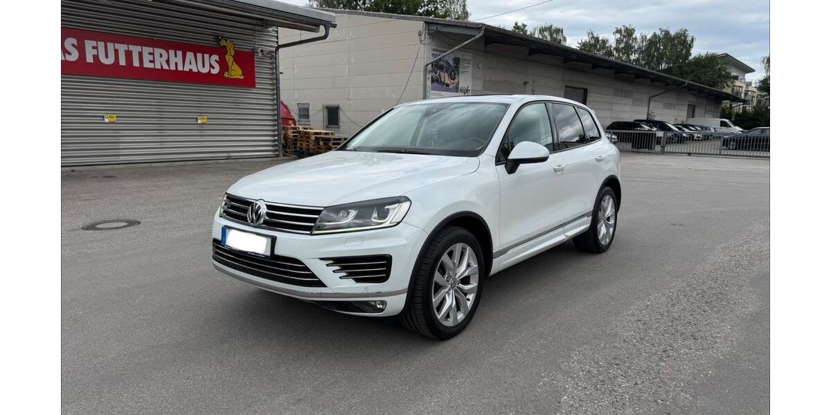 VW Touareg 144.000 km 22.999 &euro; Haar 85540