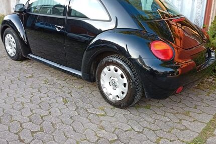 VW Beetle 186.500 km 2.450 &euro; Oberhausen 46147