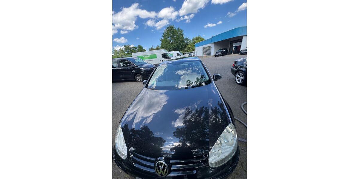 VW Golf 270.000 km 2.500 &euro; Bonn 53177