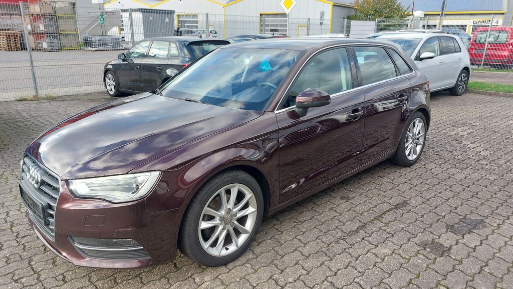 Audi A3 240.000 km 8.950 &euro; Eggenstein-Leopoldshafen 76344