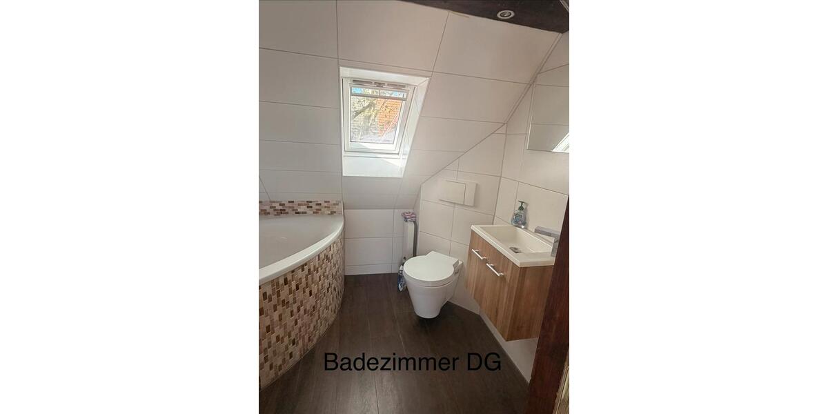 Reihenhaus Duisburg Walsum - 3 Zimmer, 83 m&sup2;, 200.000&euro; | Angebot:26857941