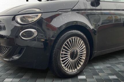 Fiat 500e 20.869 km 22.999 &euro; Zerbst / Anhalt 39261