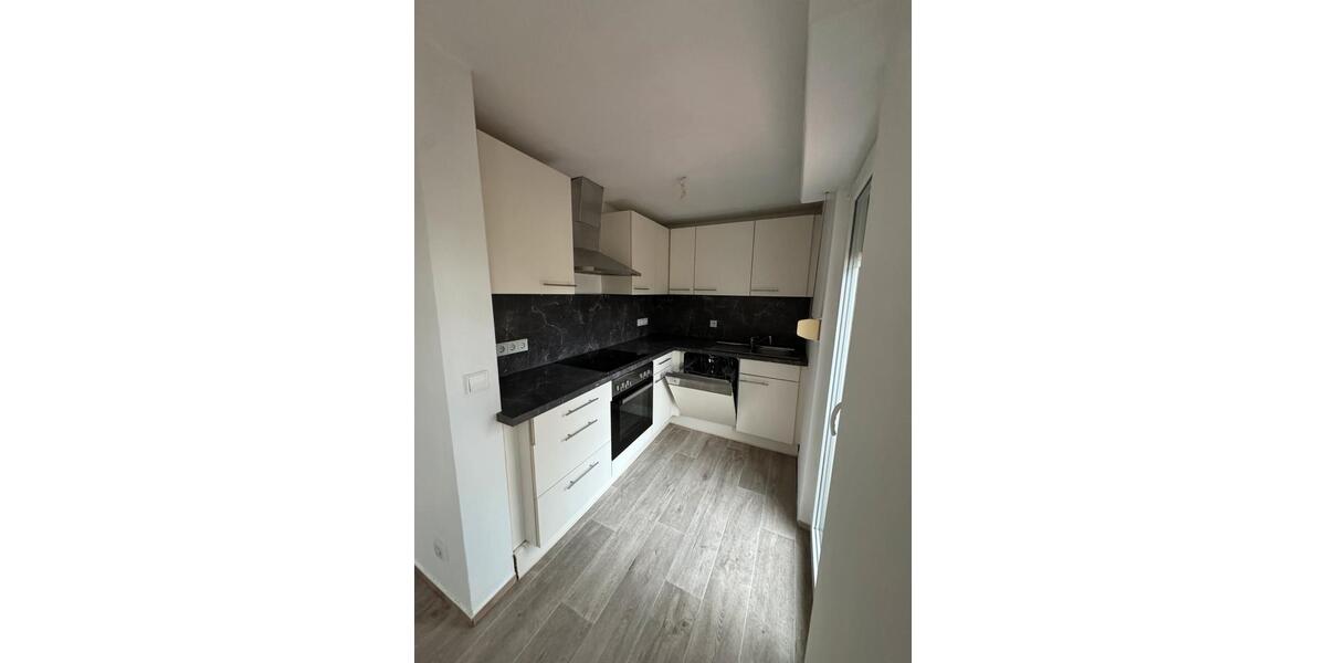 Erdgeschoßwohnung Lauenburg/Elbe Elbe - 2.5 Zimmer, 69 m&sup2;, 800&euro; | Angebot:25934973