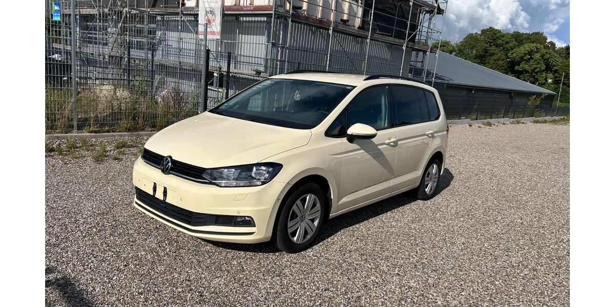 VW Touran 436.000 km 6.999 &euro; Ratzeburg bei Hamburg 23909
