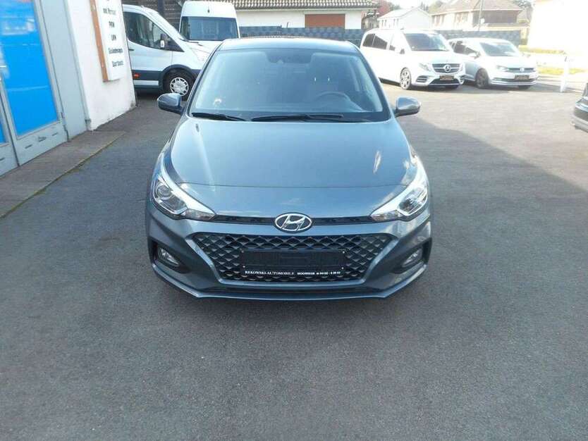 Hyundai i20 44.051 km 13.490 € Moorrege 25436