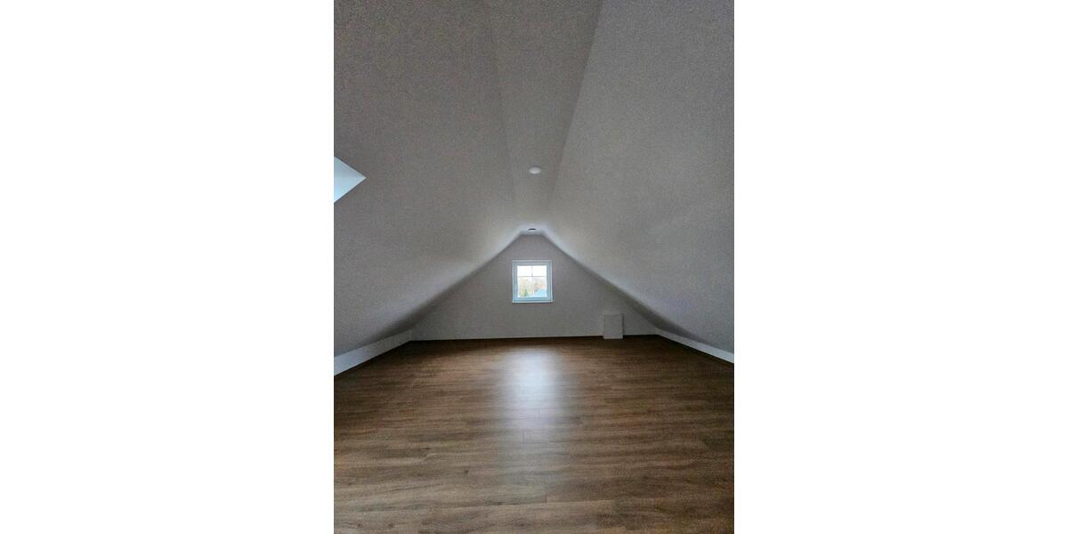 Etagenwohnung Bremerhaven Leherheide - 3 Zimmer, 88 m&sup2;, 1.100&euro; | Angebot:26082824