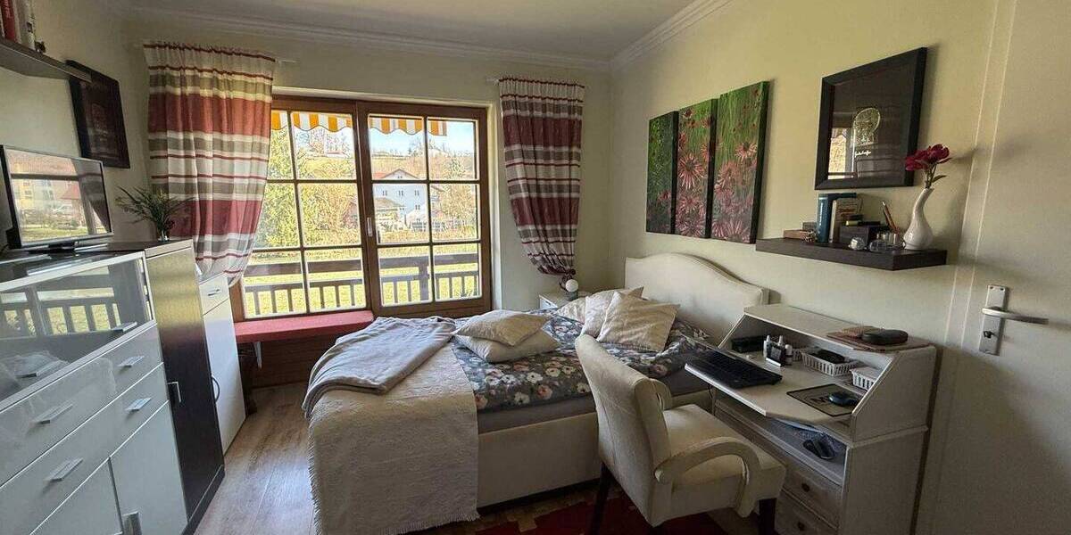 Etagenwohnung Bad Birnbach Asenham - 4 Zimmer, 100 m&sup2;, 310.000&euro; | Angebot:25971769