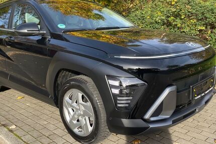 Hyundai KONA 24.000 km 14.999 € Gelsenkirchen 45889