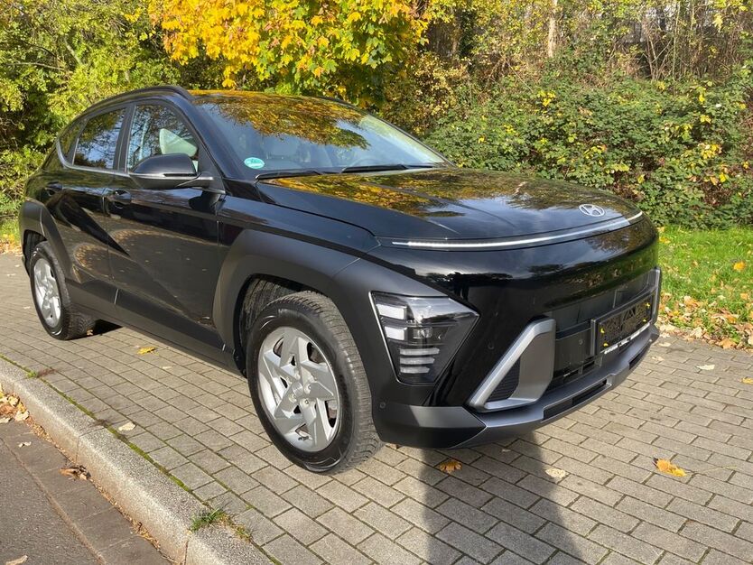 Hyundai KONA 24.000 km 14.999 € Gelsenkirchen 45889