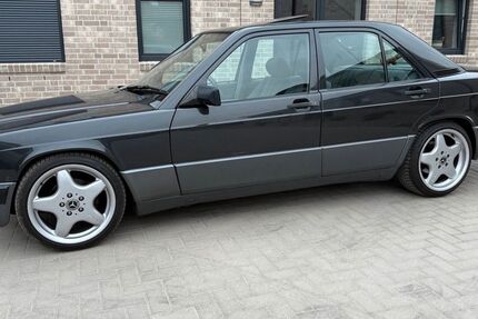 Mercedes-Benz 190 193.600 km 8.900 &euro; Barmstedt 25355