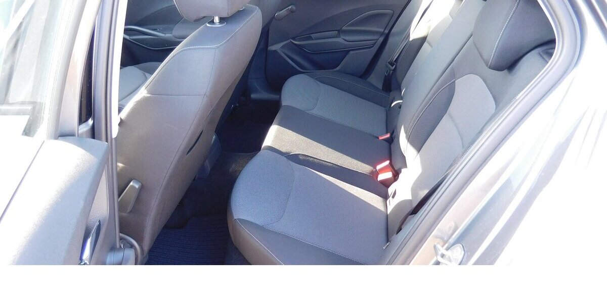 Skoda Fabia 1.0 Ambition TSI BMT DSG Navi Klima 12.500 km 16.990 &euro; Vordorf 38533