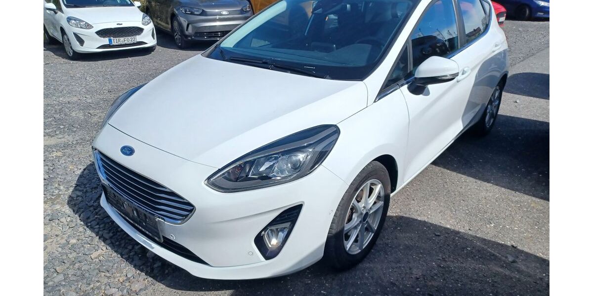 Ford Fiesta 49.900 km 14.650 &euro; Wiesau 95676