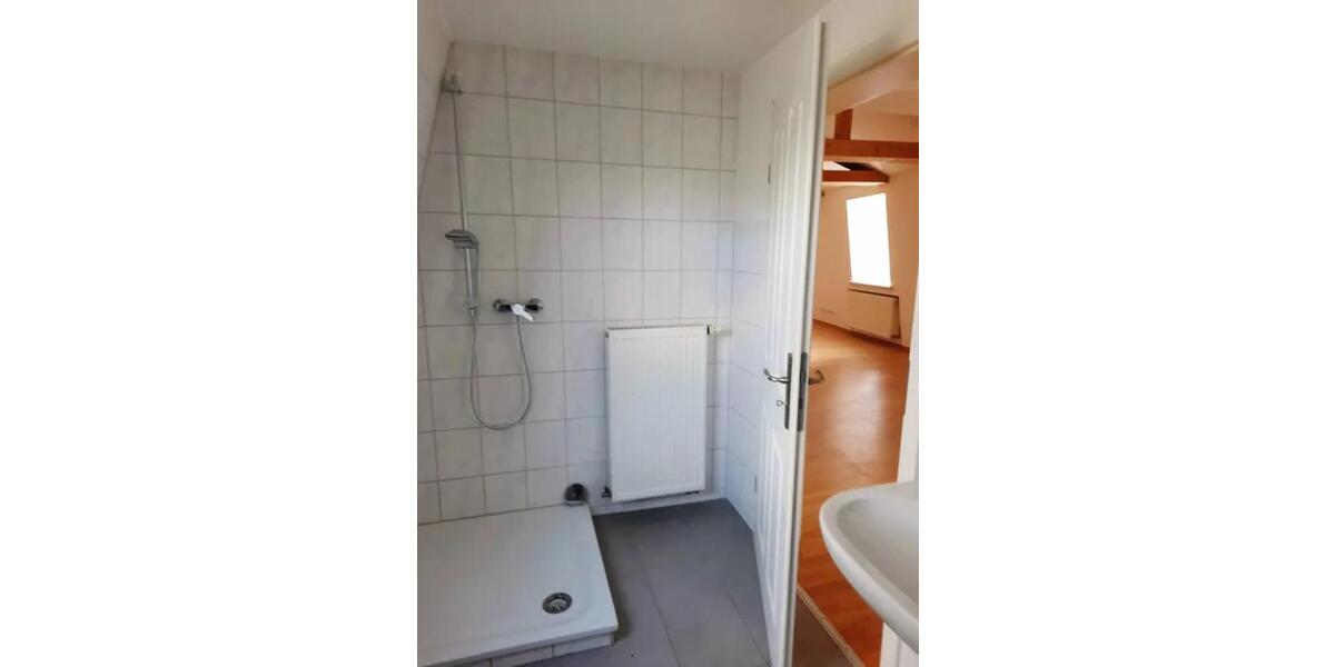 Etagenwohnung Andernach - 2 Zimmer, 105 m&sup2;, 1.047&euro; | Angebot:25255605