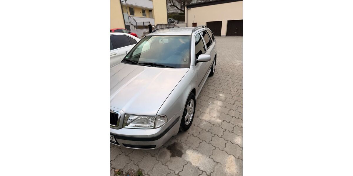 Skoda Octavia 240.000 km 3.499 &euro; Markt Schwaben 85570
