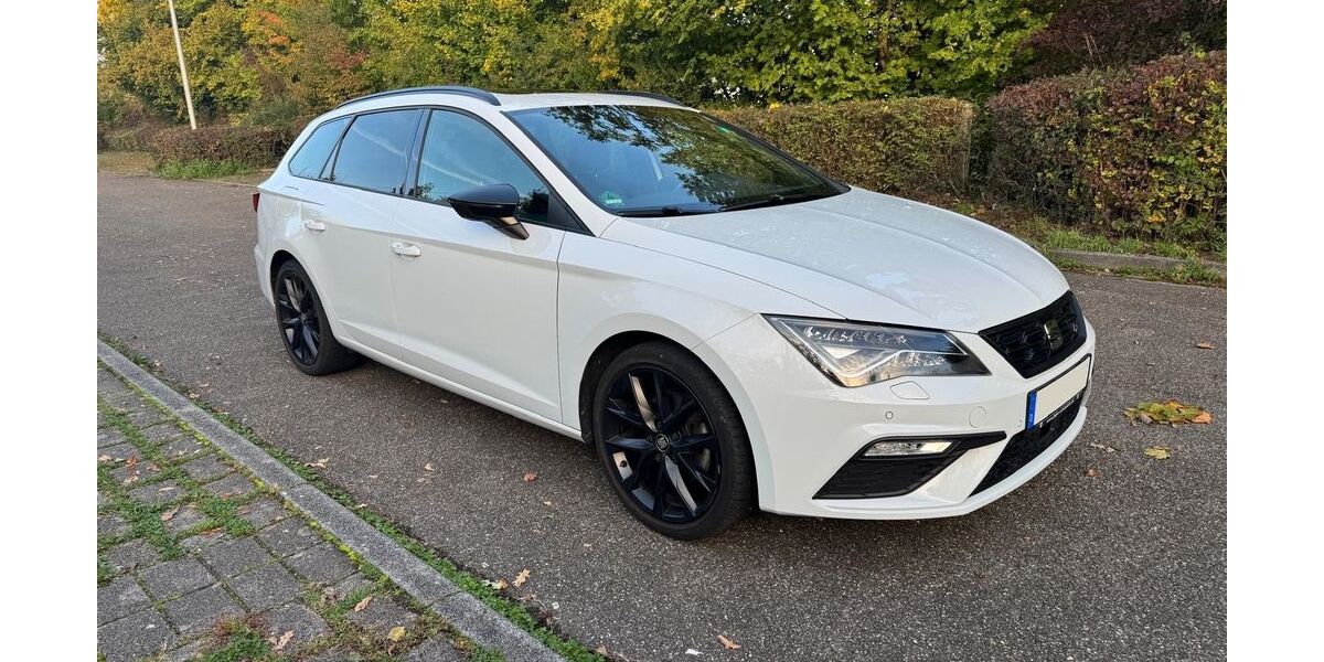 Seat Leon 77.779 km 19.500 &euro; Plüderhausen 73655