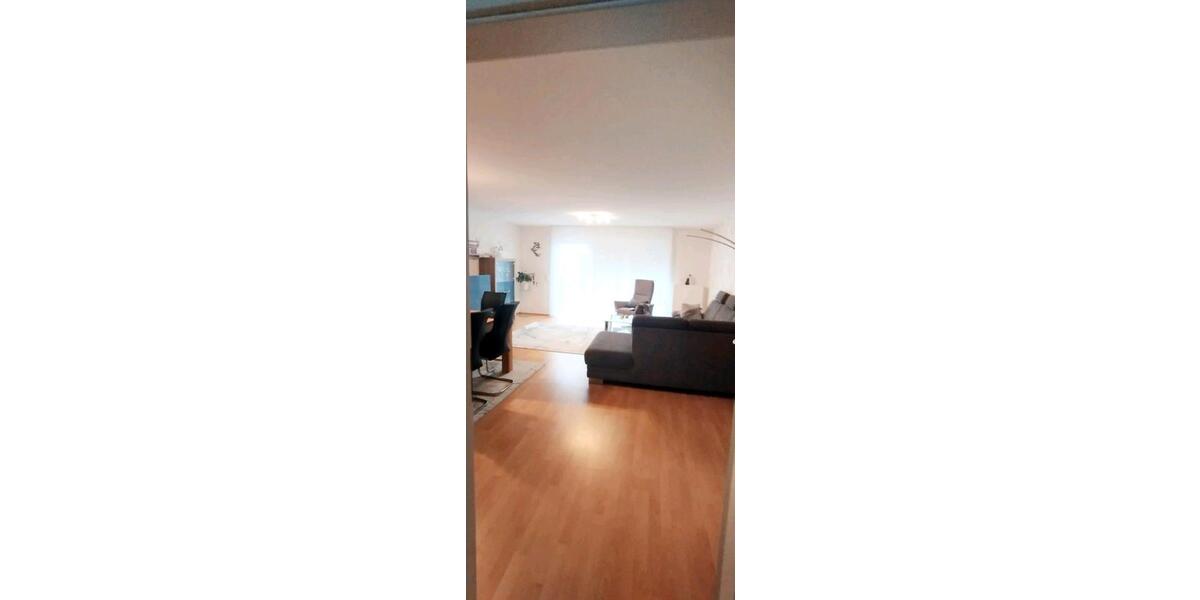 Reihenhaus Homburg - 4 Zimmer, 120 m&sup2;, 1.300&euro; | Angebot:26301304
