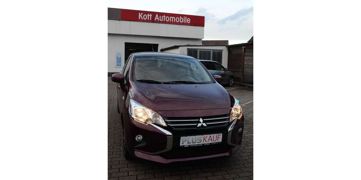 Mitsubishi Space Star 38.241 km 12.450 € Bottrop 46240