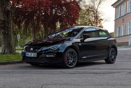 Seat Leon 52.338 km 22.000 € peiting 86971
