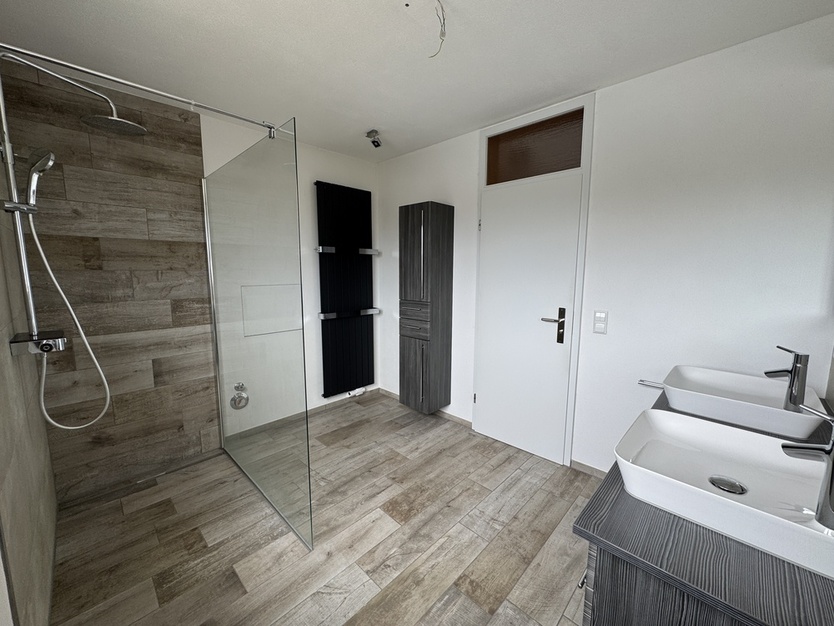 Freistehendes 3-Familienhaus in guter und ruhiger Wohnlage 12 zimmer