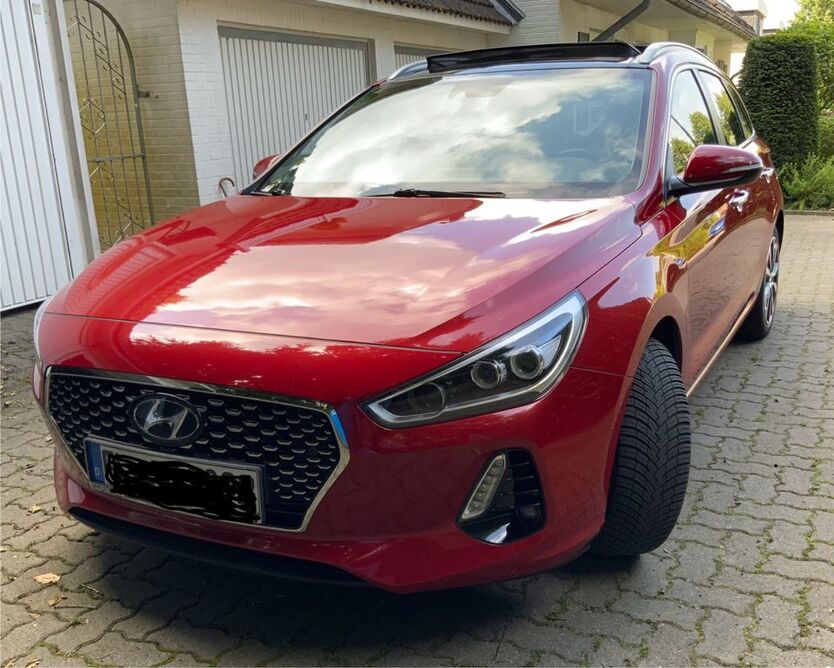 i30