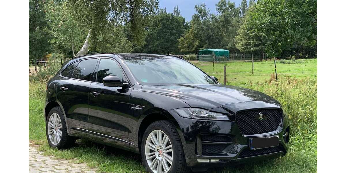 Jaguar F-Pace 195.000 km 19.500 &euro; Bremen 28215