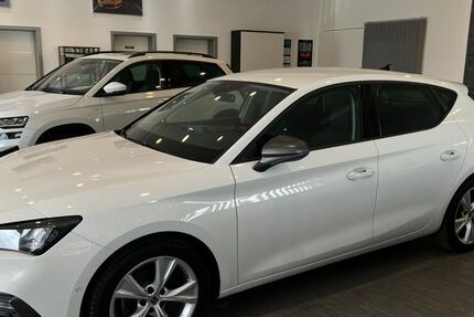 Seat Leon 157.941 km 16.985 &euro; Volkmarsen 34471