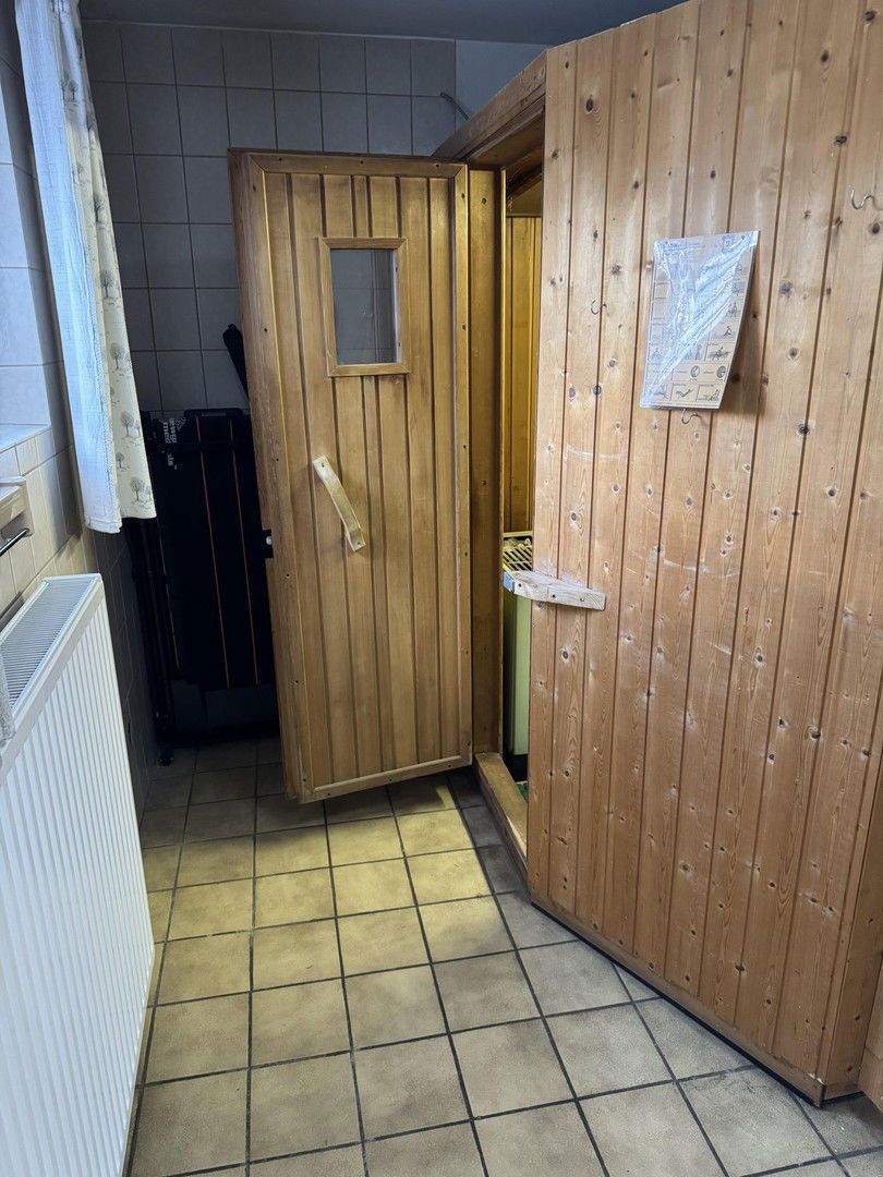 Alles was das Herz begehrt - Freistehendes Ein- Zweifamiliendomizil mit paradiesischem Garten 9 zimmer