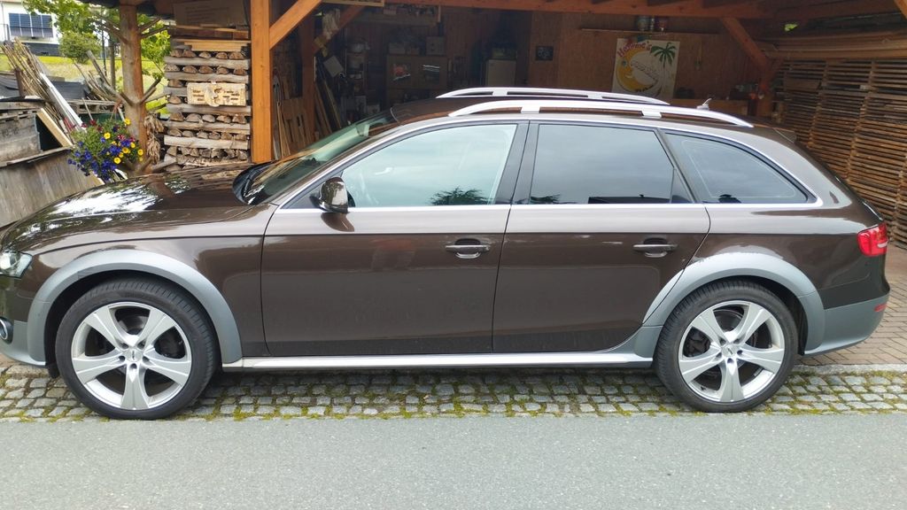 Audi A4 Allroad 212.000 km 8.450 &euro; Grumbach 09477