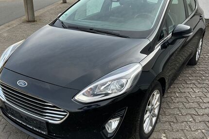 Ford Fiesta 220.000 km 7.450 &euro; Michelstadt 64720