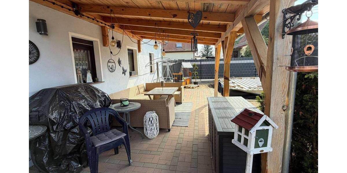 Einfamilienhaus Falkenberg Schmerkendorf - 7 Zimmer, 251 m&sup2;, 180.000&euro; | Angebot:26696009