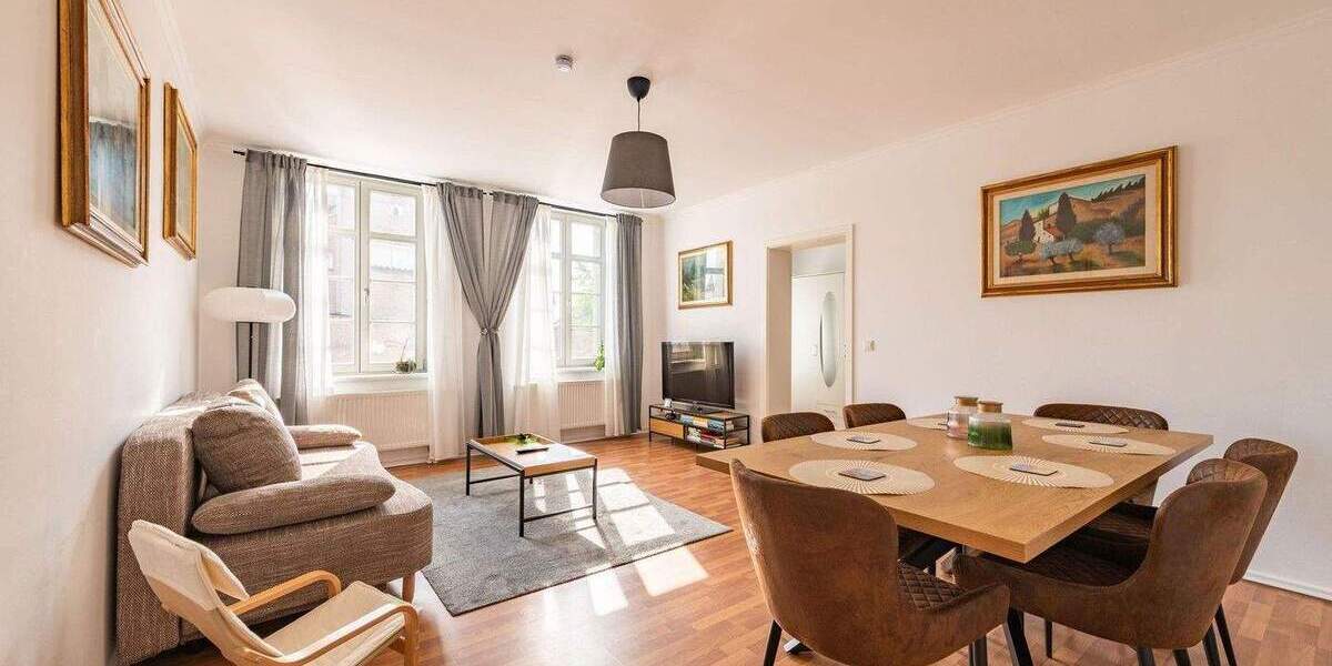 Stadthaus mit 3 Wohneinheiten & 1 GewerbeRestaurant in Gransee 1 zimmer