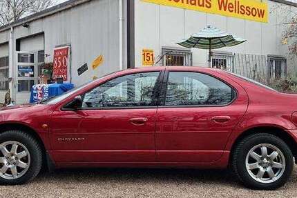 Chrysler Stratus 49.000 km 3.890 &euro; Köln Porz-Grengel 51147