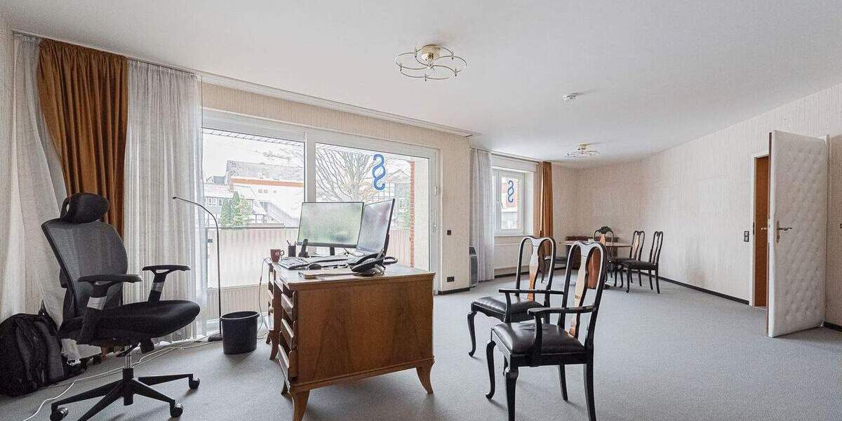 Gewerbeobjekt Barsinghausen - 4 Zimmer, 200 m&sup2;, 1.800&euro; | Angebot:26555465