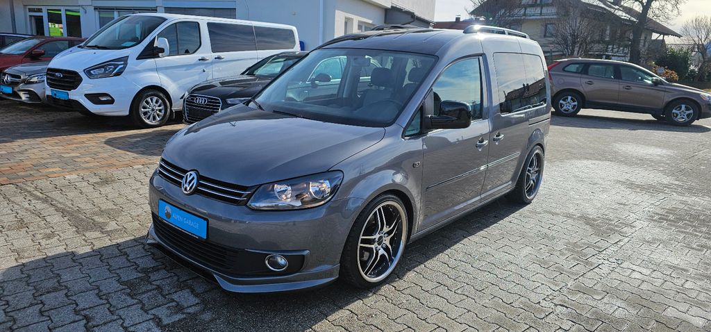 VW Caddy 90.000 km 17.000 &euro; Raubling 83064