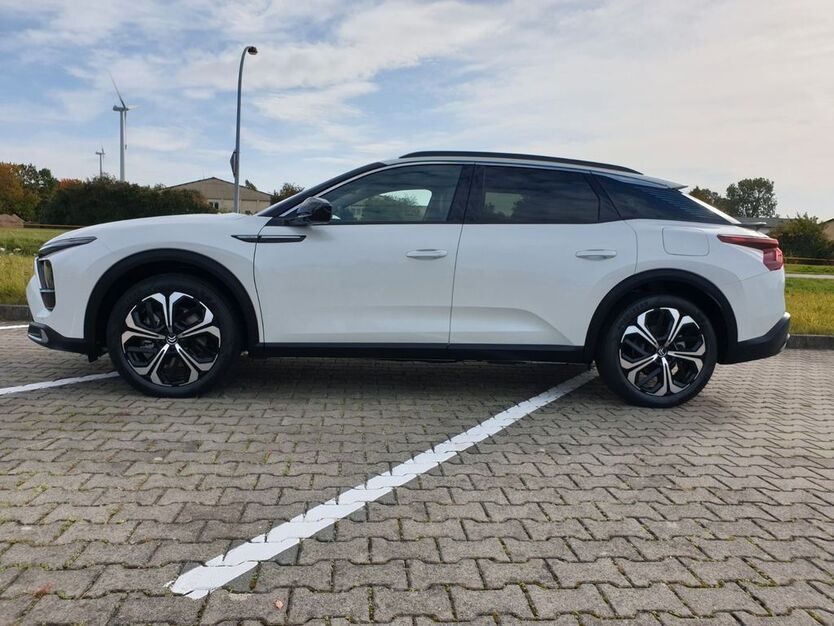 Citroen C5 X 22.000 km 34.400 € Oettersdorf 07907