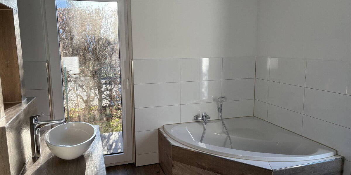 Mehrfamilienhaus, Wohnhaus Jersbek - 7 Zimmer, 268 m&sup2;, 749.000&euro; | Angebot:26685839