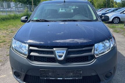 Dacia Sandero 146.000 km 1.999 € Sohren 55487