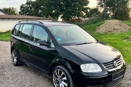 VW Touran 268.000 km 1.599 € Neufahrn 85375