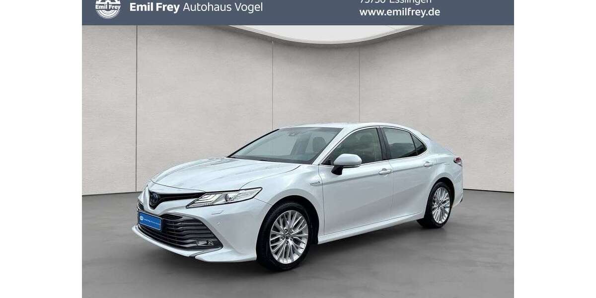 Toyota Camry 86.980 km 26.970 &euro; Esslingen am Neckar 73730