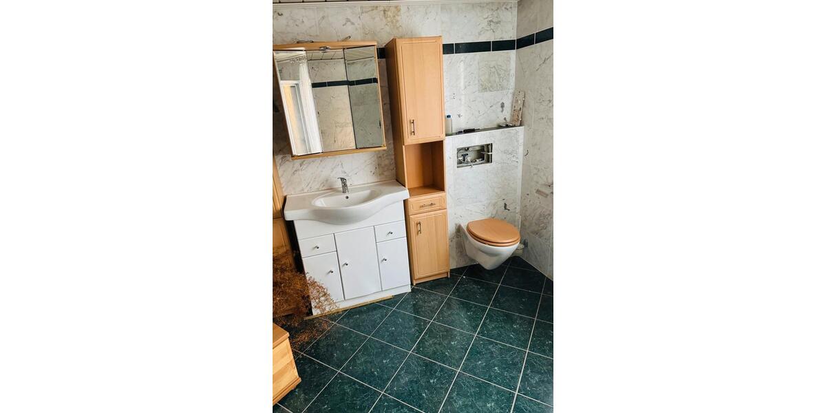 Einfamilienhaus Amt Creuzburg - 8 Zimmer, 188 m&sup2;, 80.000&euro; | Angebot:26363281